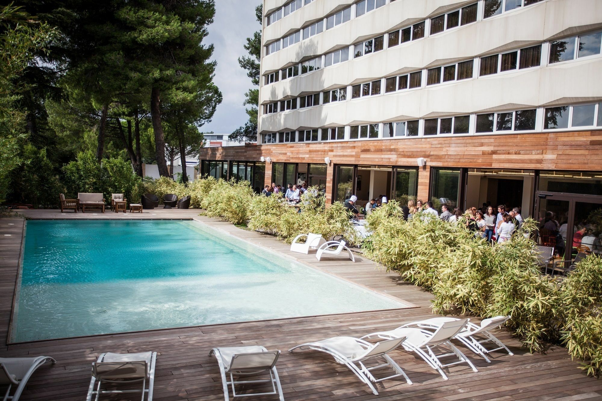 Hotel C Suites Chambres Spacieuses Nîmes Exterior photo